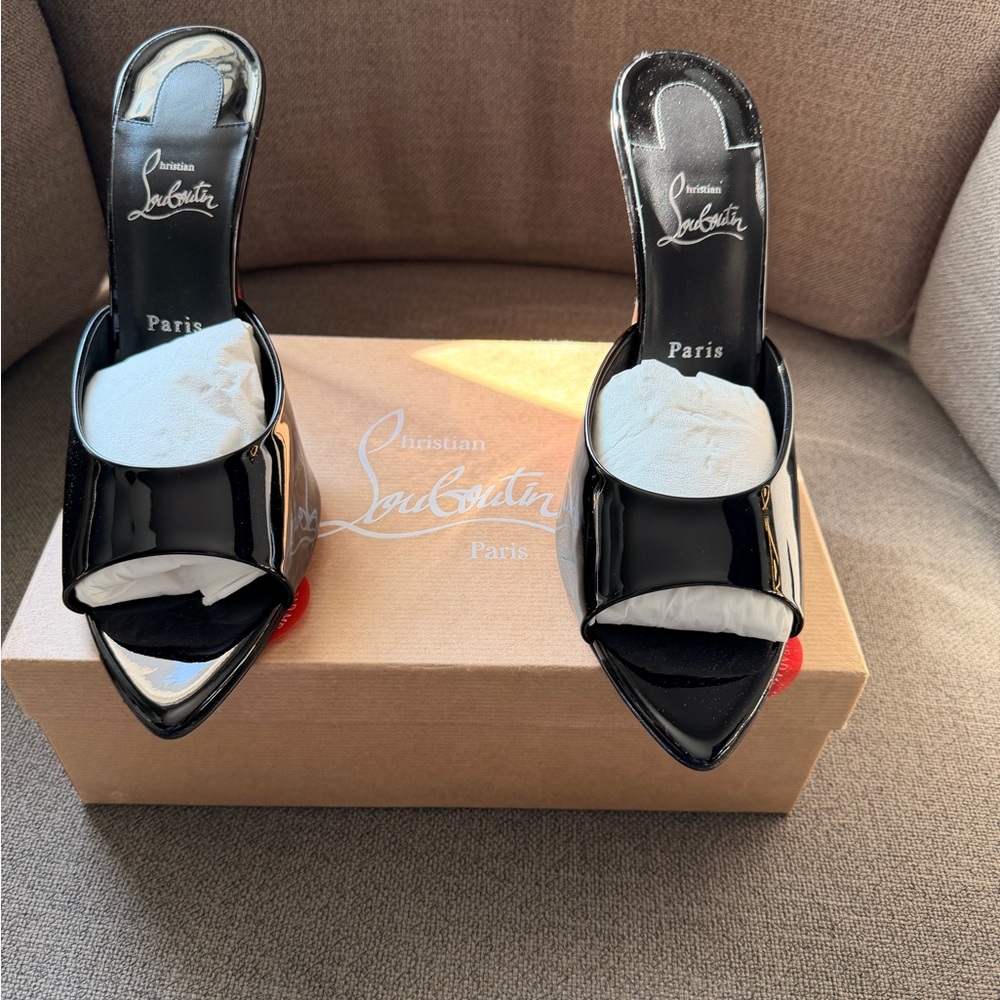 Miss Z Mule 100mm Patent Christian Louboutin Black Patent Leather Heels